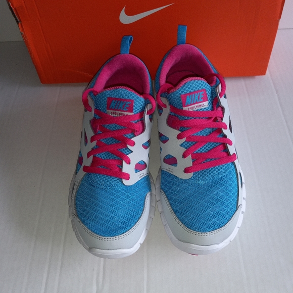 Juniors Girls NIKE FREE RUN 2 White Trainers 477701 400 size 5 - Picture 3 of 6